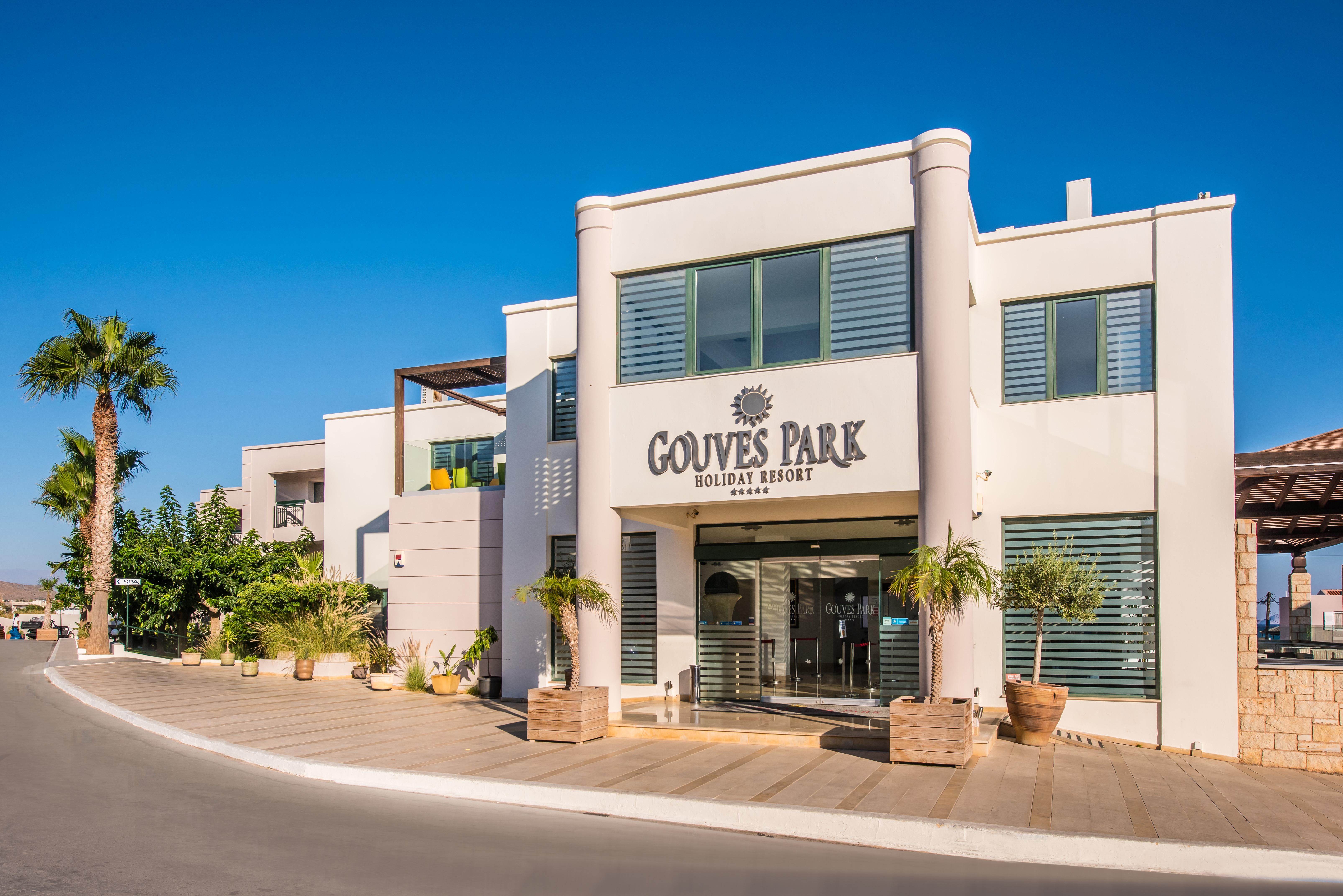 Gouves Waterpark Holiday Resort Kato Gouves ภายนอก รูปภาพ