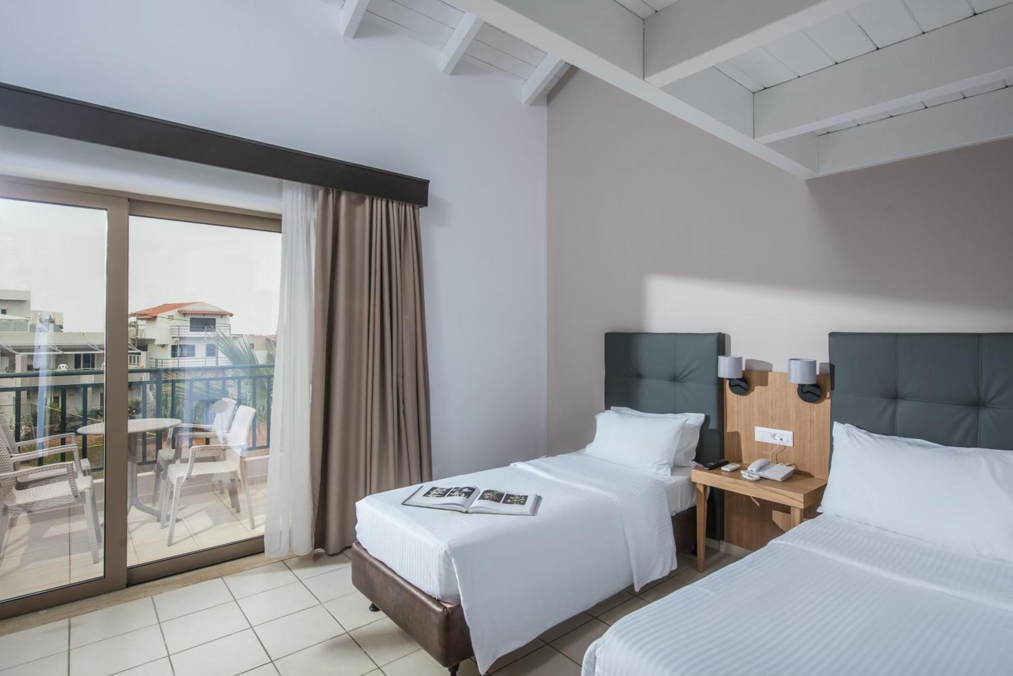Gouves Waterpark Holiday Resort Kato Gouves ภายนอก รูปภาพ
